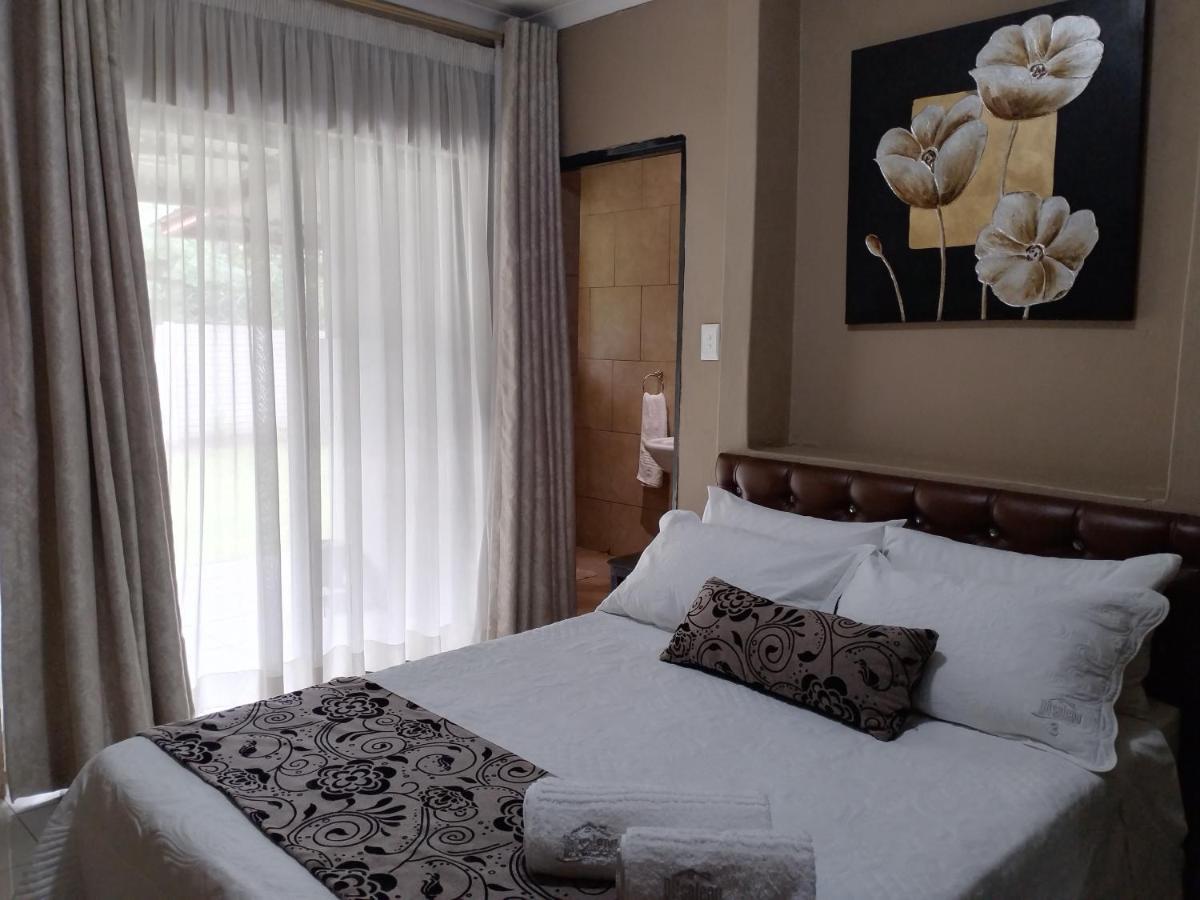 Ditsaleng Bed And Breakfast Vanderbijlpark Exterior foto